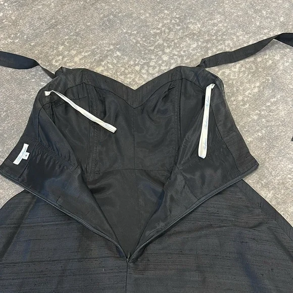 SHOSHANNA 100%SILK BLACK HALTER DRESS SIZE 4 - Picture 9 of 11